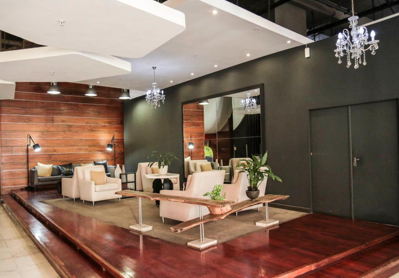The Franklin Luxury Apartments 요하네스버그 외부 사진